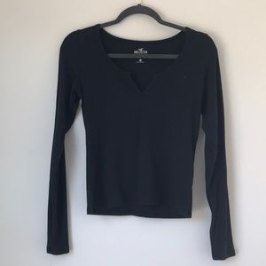 hollister black v neck